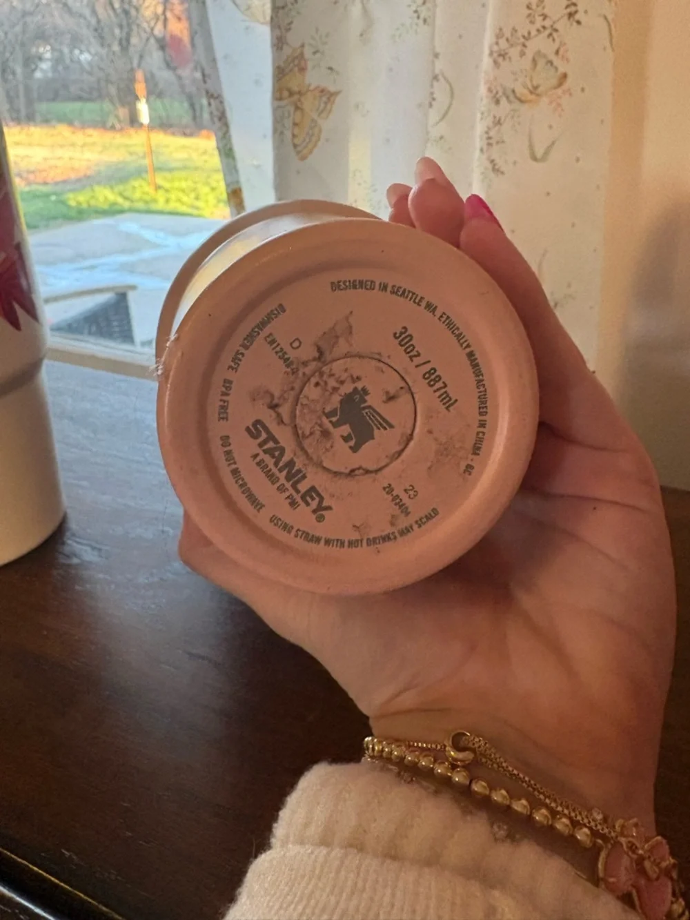 Limited Edition Stanley Pink Floral 32 OZ - Picture 3 of 3